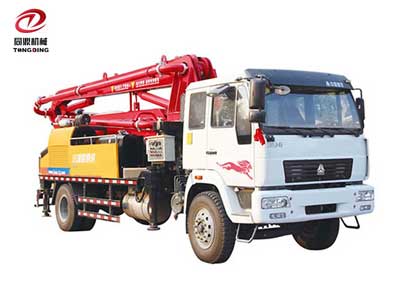 Small Concrete Pump Truck